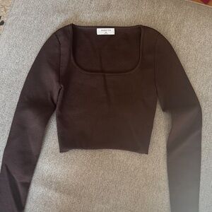 Babaton Dark Brown Long Sleeve Crop Top